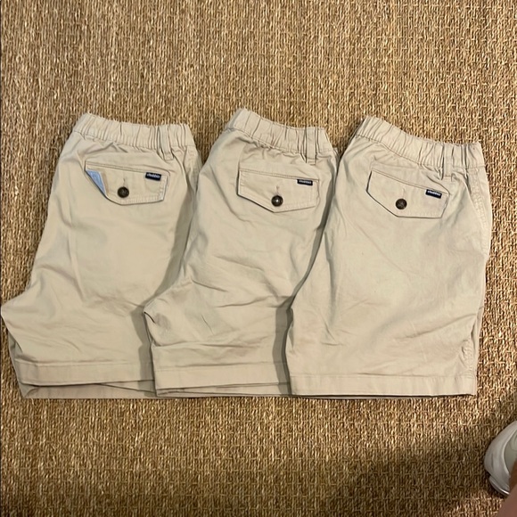 3x Chubbies Khaki Shorts Size Medium - Picture 1 of 5